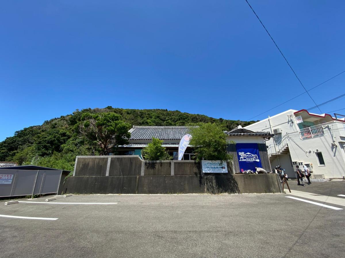 Guest House & Bar Diamond Head Mihana Exterior foto