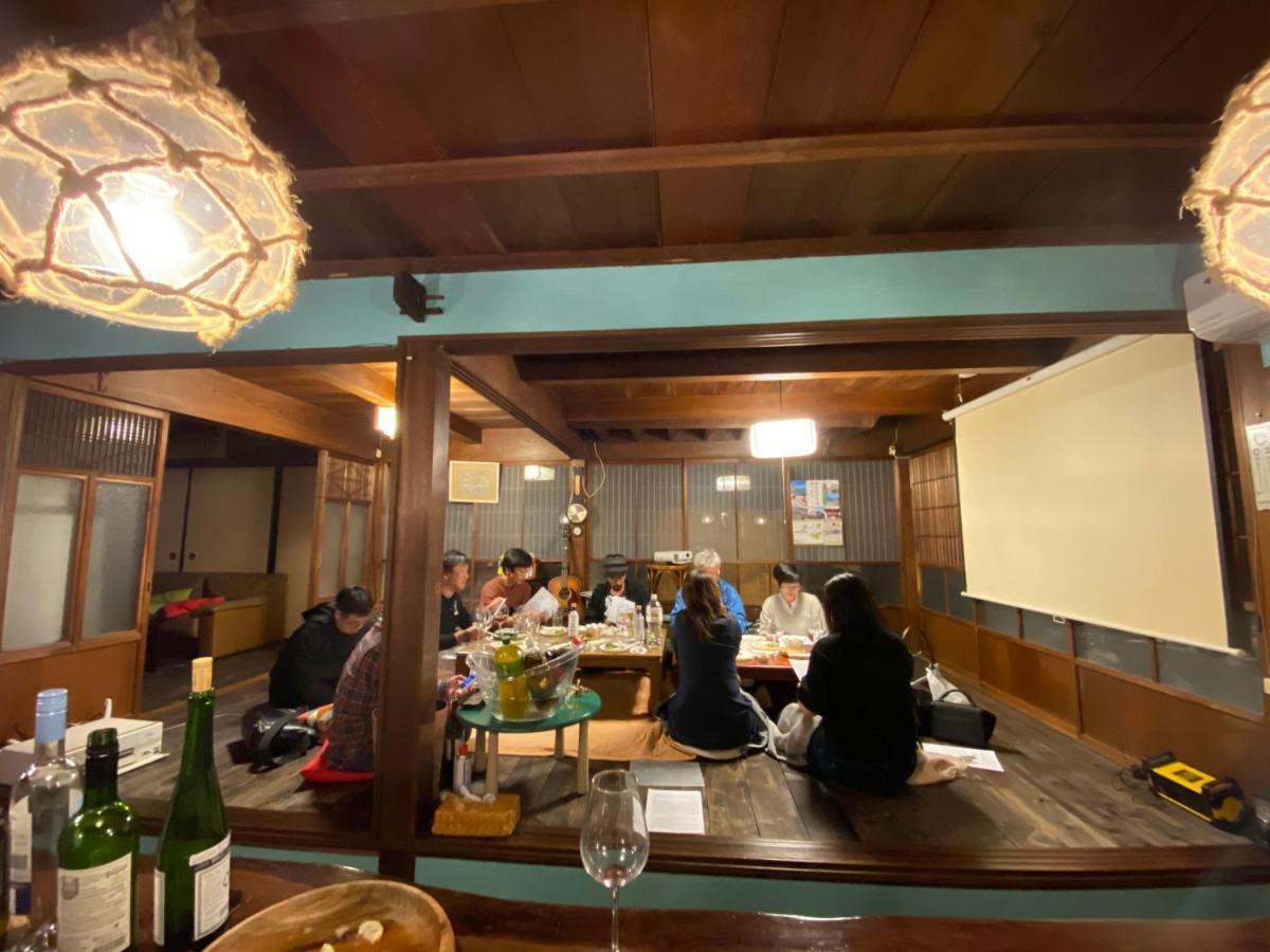 Guest House & Bar Diamond Head Mihana Exterior foto